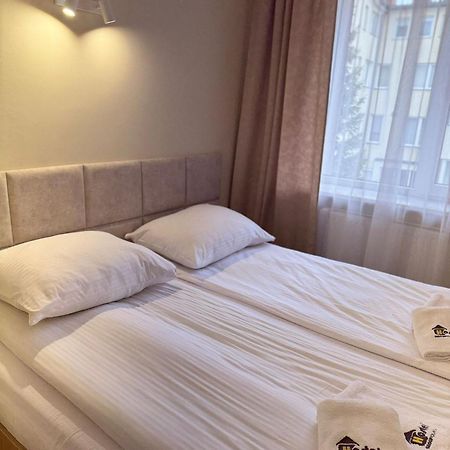 Hotel Tm Радом Екстериор снимка