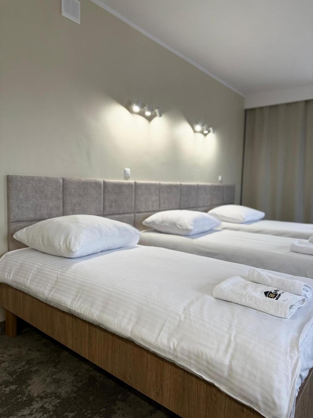 Hotel Tm Радом Екстериор снимка