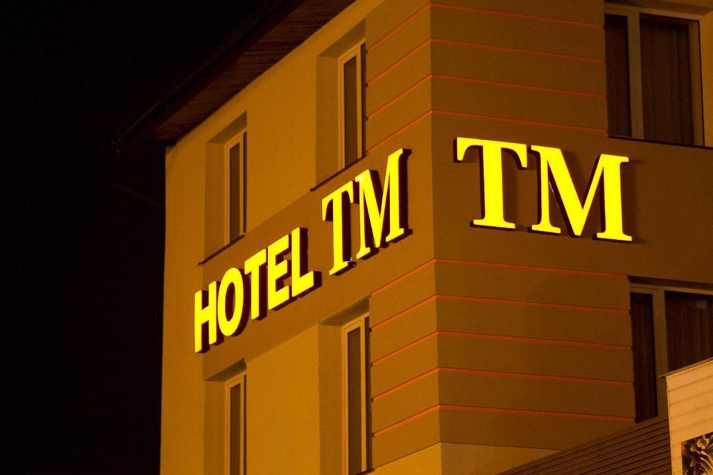 Hotel Tm Радом Екстериор снимка